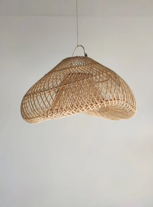 Cloud-shaped rattan pendant lamp