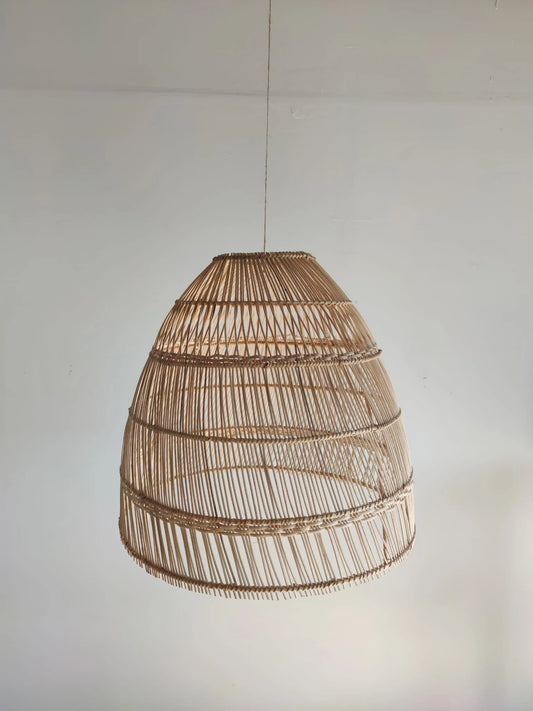 Bell-shaped rattan pendant light